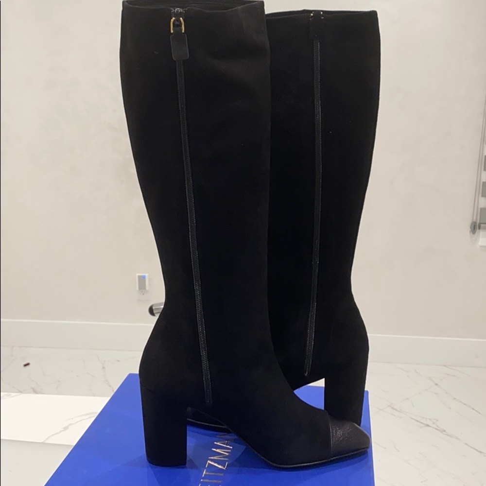 To the knee leather toe boot